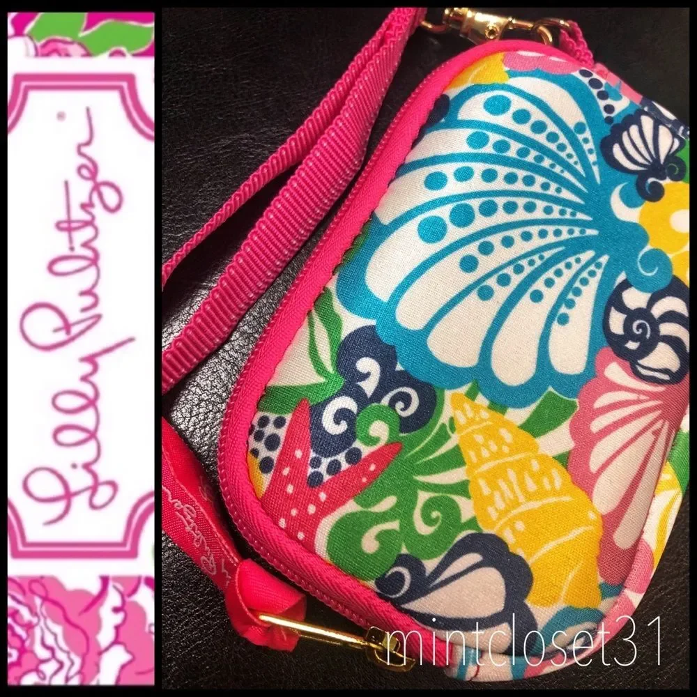 🆕 Lilly Pulitzer Wristlet Pouch